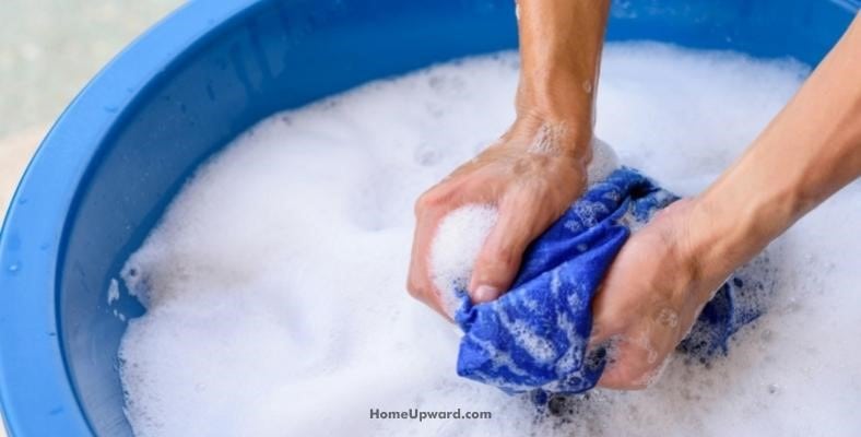 should you wash clothes inside out