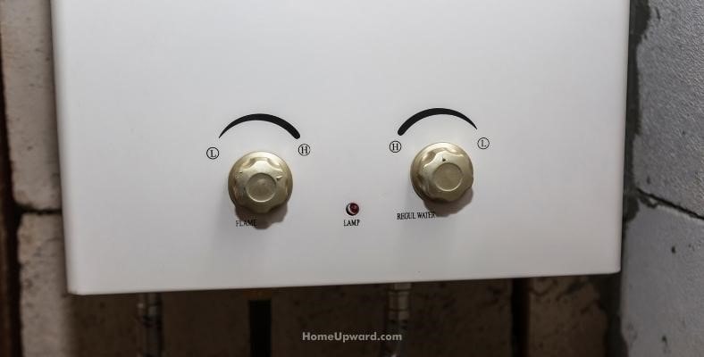 should i turn off my gas water heater if the water is off